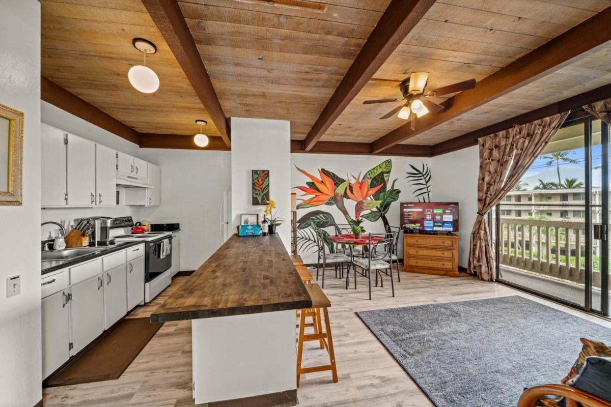 Newly Upgraded 1Br Unit Near Beach Max Of 5 Guests Kailua-Kona Exterior photo